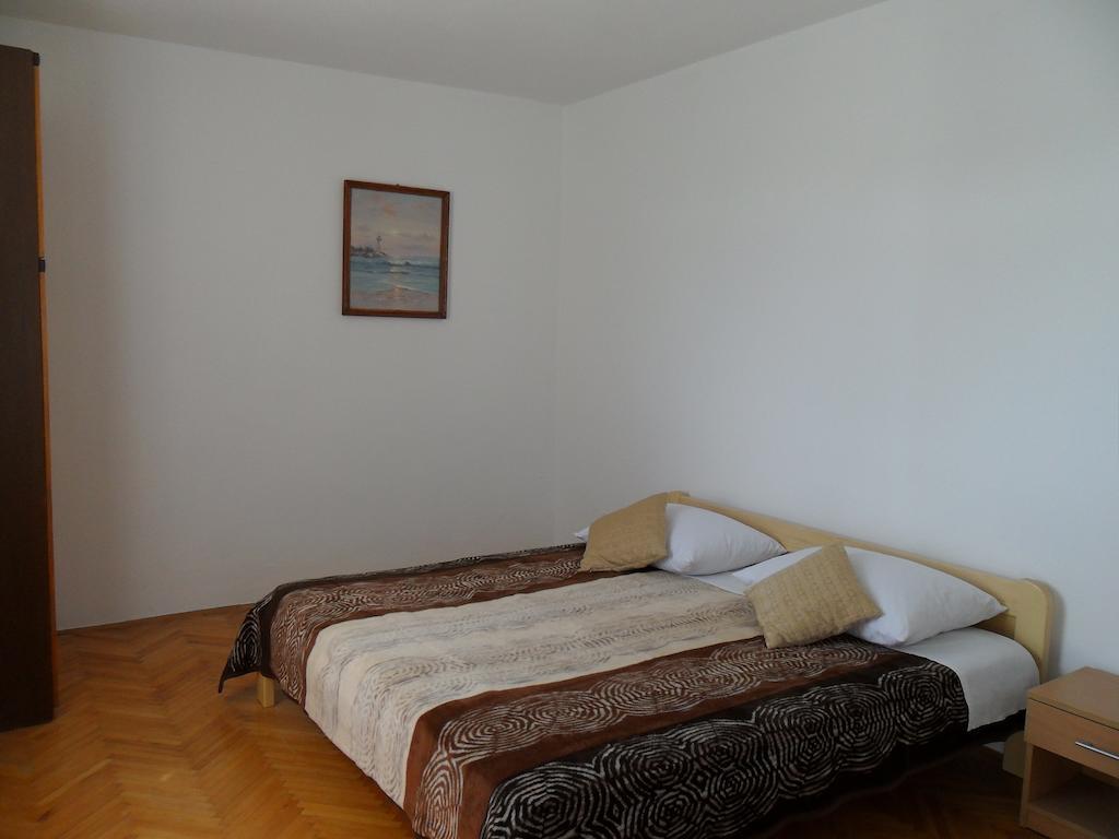 Apartments Maria Tisno Room photo